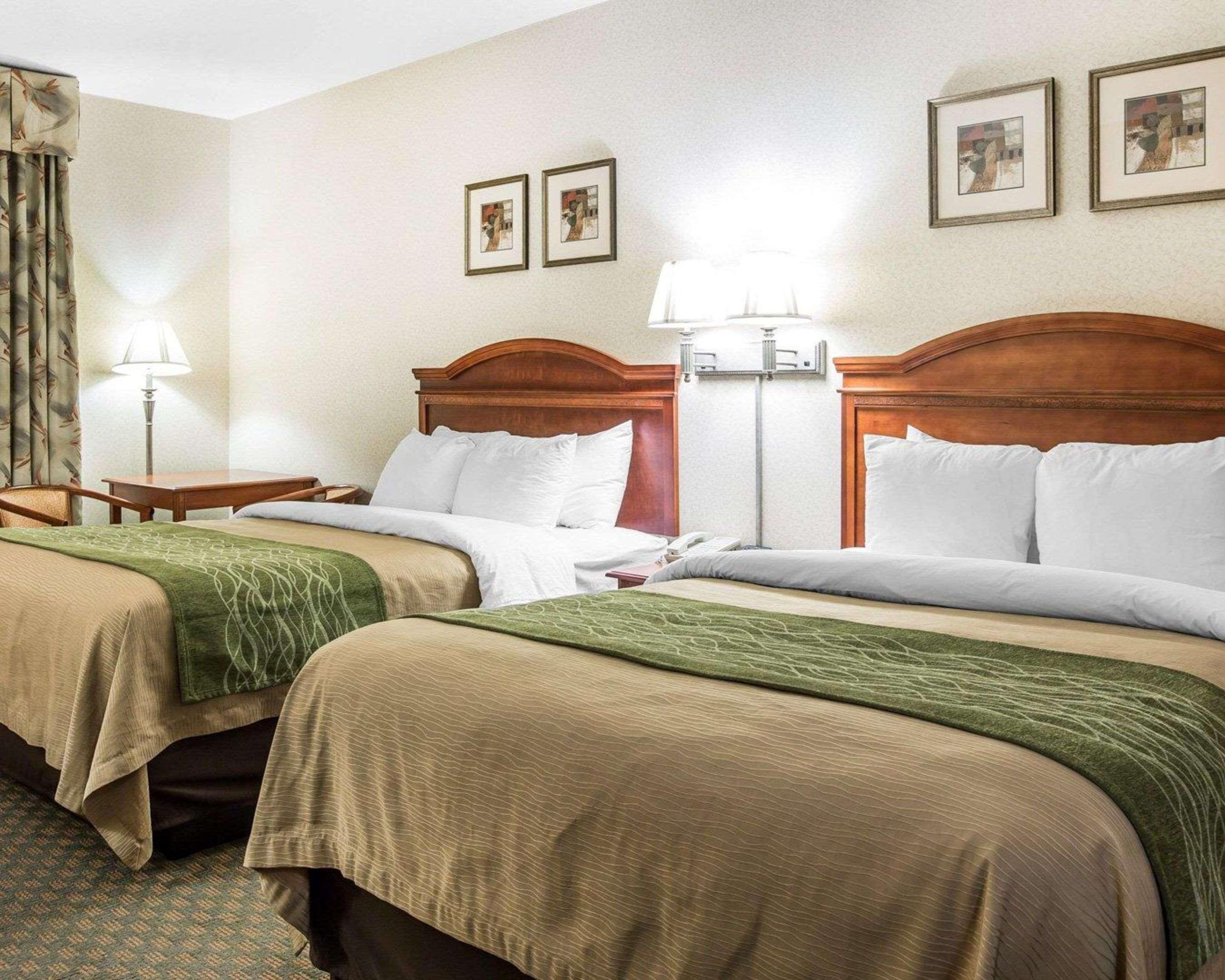 Comfort Inn & Suites Galt - Lodi North Extérieur photo