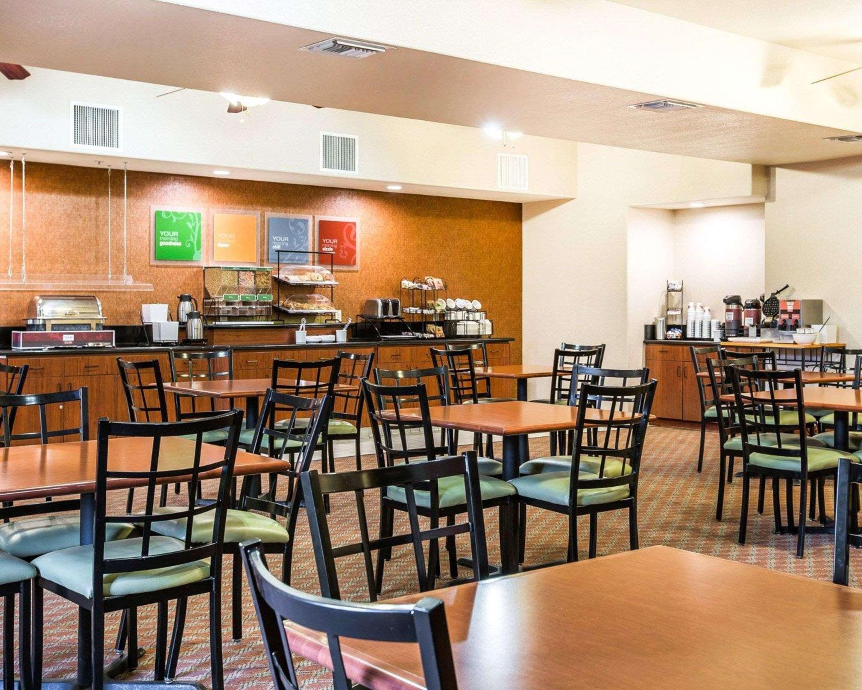 Comfort Inn & Suites Galt - Lodi North Extérieur photo